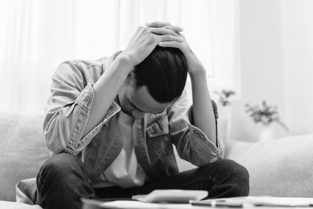 Personne convoquée devant le tribunal correctionnel face aux conséquences d’une procédure pénale